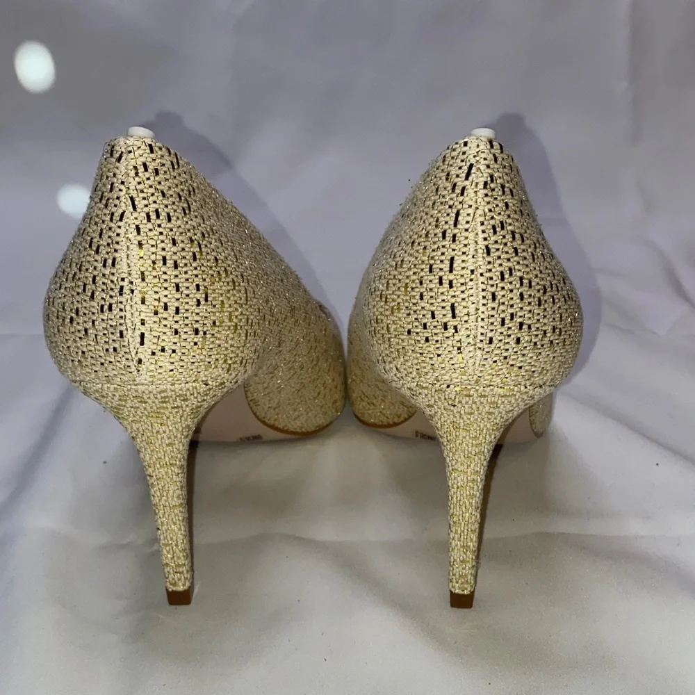 JS‎ Jessica Simpson Apelhan Womens Pointed Closed Toe Stiletto Heel Pumps